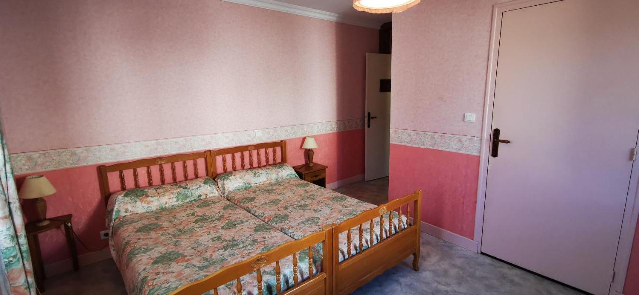 Bed and Breakfast Le Fidele Saint-Chamant Exterior foto