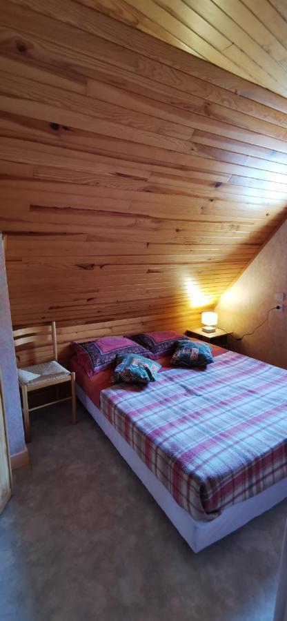Bed and Breakfast Le Fidele Saint-Chamant Exterior foto